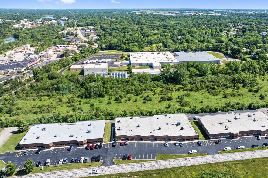 More Photos Of 201-245 Oswald Ave, Batavia Flex For Sale