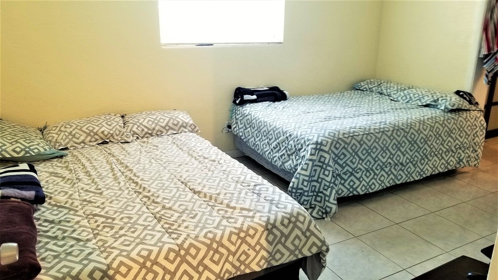 More Photos Of 820 State Ave, Daytona Beach Apartments For Sale