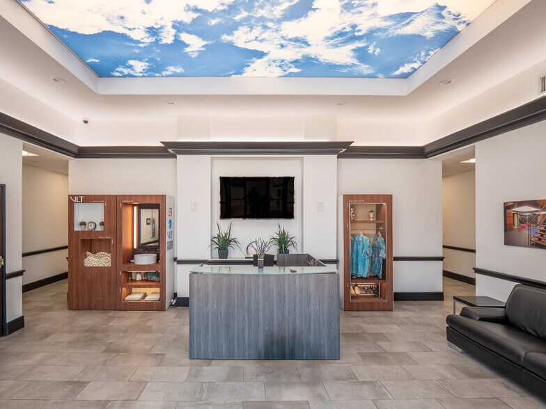 More Photos Of 1809 Hur Industrial Blvd, Cedar Park Manufacturing For Lease