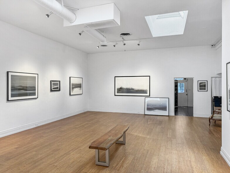 More Photos Of 8630-8634 Wilshire Blvd, Beverly Hills Storefront Retail Office For Lease