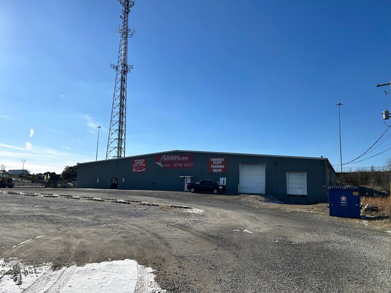 More Photos Of 6505 Promler St NW, North Canton Warehouse For Sale