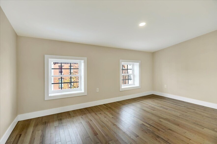 More Photos Of 241 S 5th St, Reading Apartments For Sale