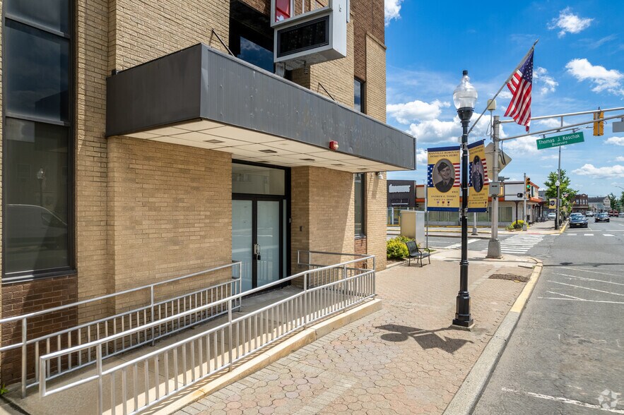 More Photos Of 69 S Main St, Manville Bank For Lease