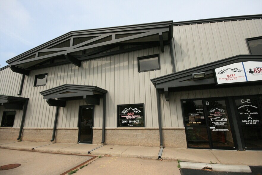 More Photos Of 8017 S 1st St, Wellington Warehouse For Lease