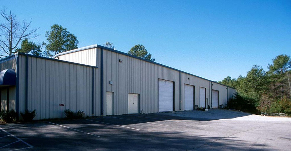 More Photos Of 37 Bellamy Pl, Stockbridge Service For Sale