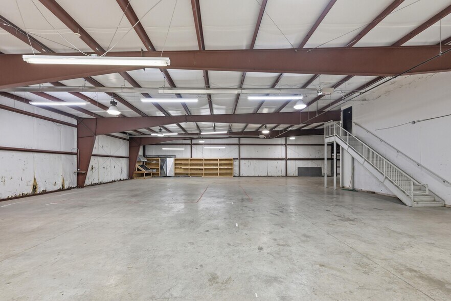 More Photos Of 602 S Michigan Ave, Joplin Freestanding For Lease