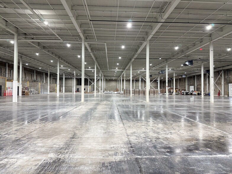 Primary Photo Of 1600 W Carson St, Pittsburgh Light Manufacturing For Lease