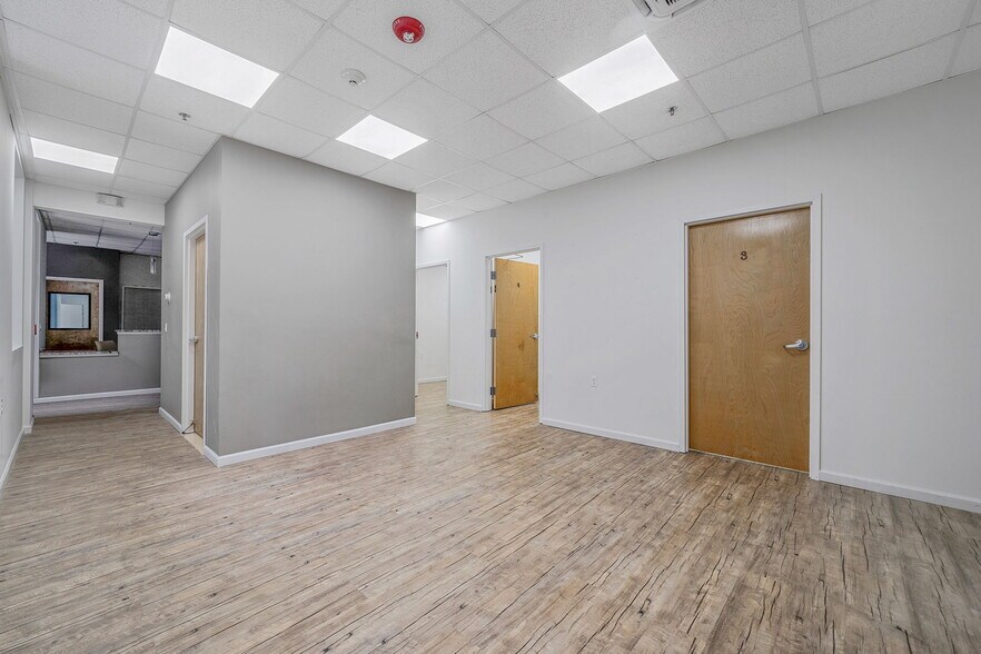 More Photos Of 263-265 Indian Head Rd, Kings Park Medical For Sale