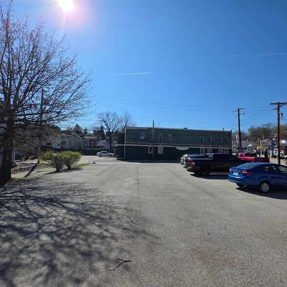 More Photos Of 302 W Otterman St, Greensburg Office For Sale