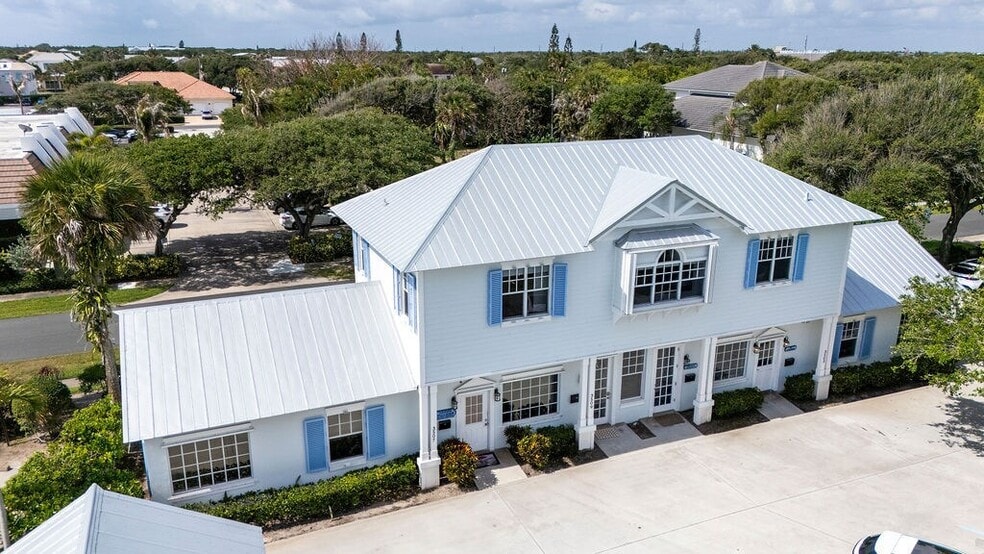 More Photos Of 3509 Ocean Dr, Vero Beach Office Residential For Sale