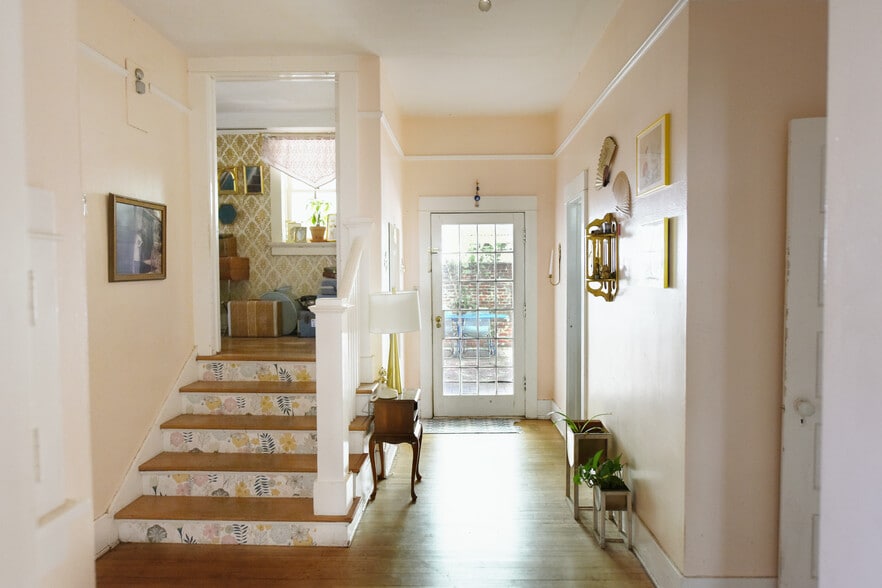 More Photos Of 200 E Vista St, Bisbee Movie Radio TVStudio For Sale