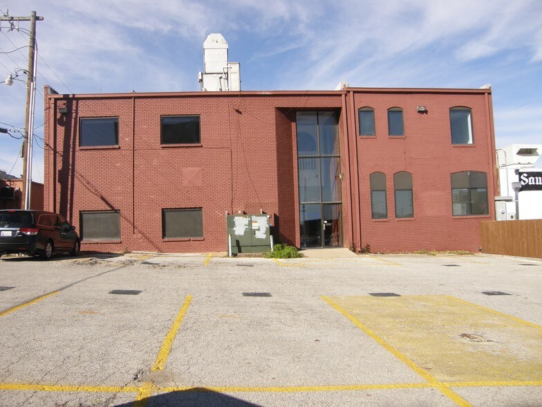 More Photos Of 314 E 3rd St, Tulsa Office For Lease