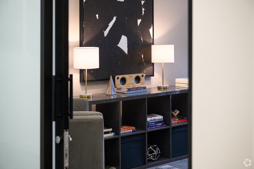 More Photos Of 100 S Clinton Ave, Rochester Coworking Space