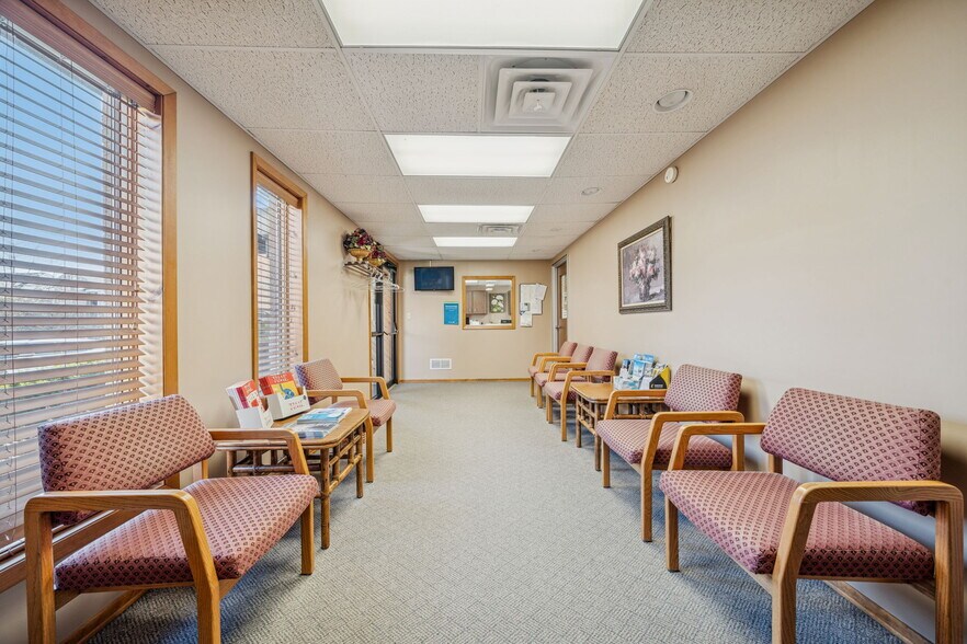 More Photos Of 985 Penn St, Brackenridge Medical For Sale