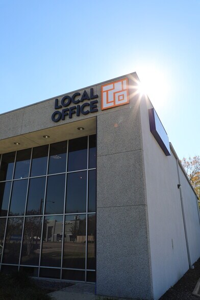 More Photos Of 4909 Bissonnet St, Bellaire Medical For Lease