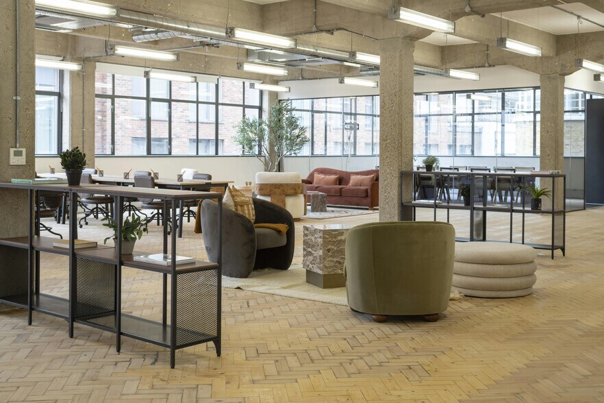More Photos Of 15-27 Gee St, London Office Residential For Lease