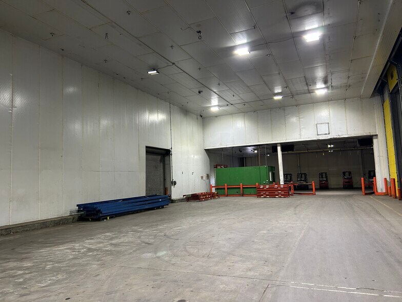 More Photos Of 2674 Vassar Ave, Merced Refrigeration Cold Storage For Sale