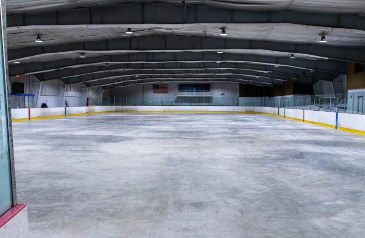 More Photos Of 5501 Walnut Ave, Downers Grove Skating Rink For Sale