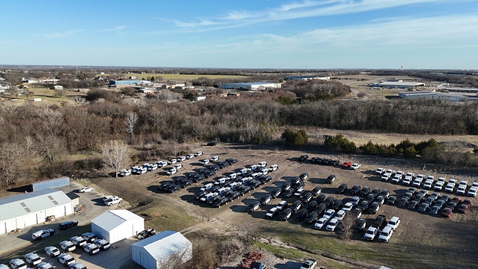 More Photos Of 659 Martin Duke Rd, Van Alstyne Warehouse For Lease