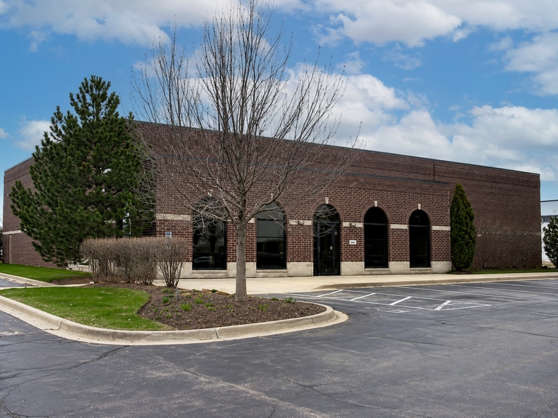 Primary Photo Of 4901 Prime Pky, McHenry Warehouse For Sale