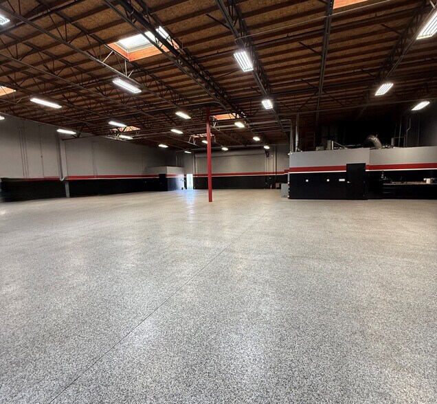 More Photos Of 600 S Wineville Ave, Ontario Warehouse For Sale