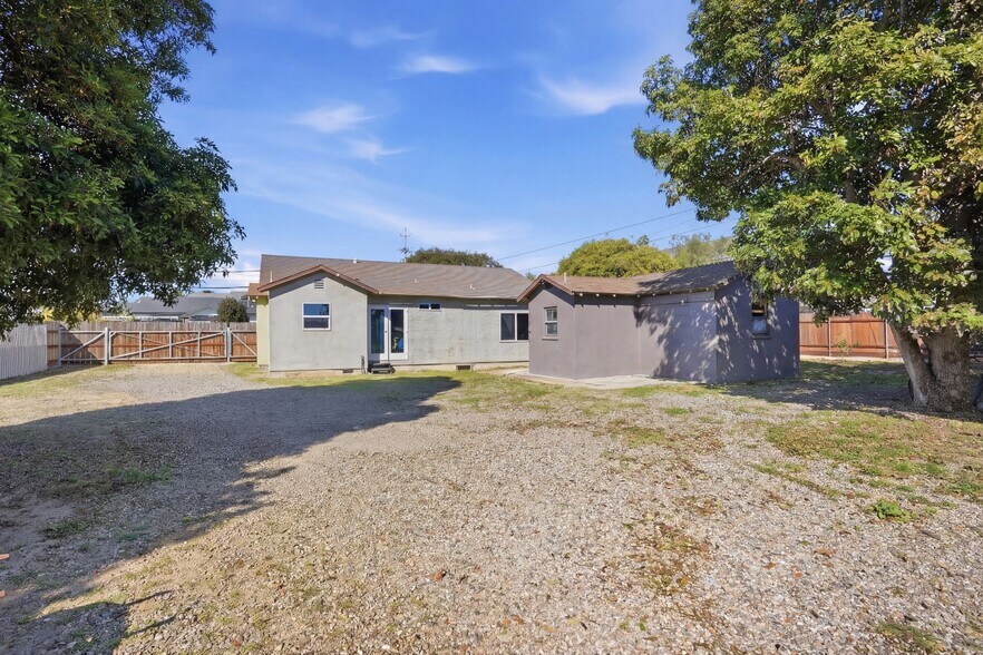 More Photos Of 1134 Atlantic City Ave, Grover Beach Multifamily For Sale