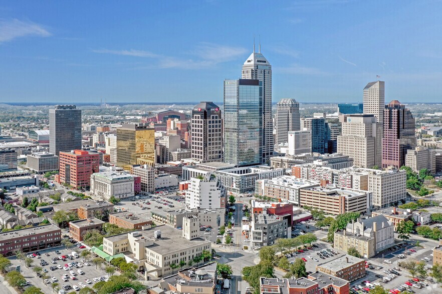 More Photos Of 211 N Pennsylvania St, Indianapolis Office For Lease