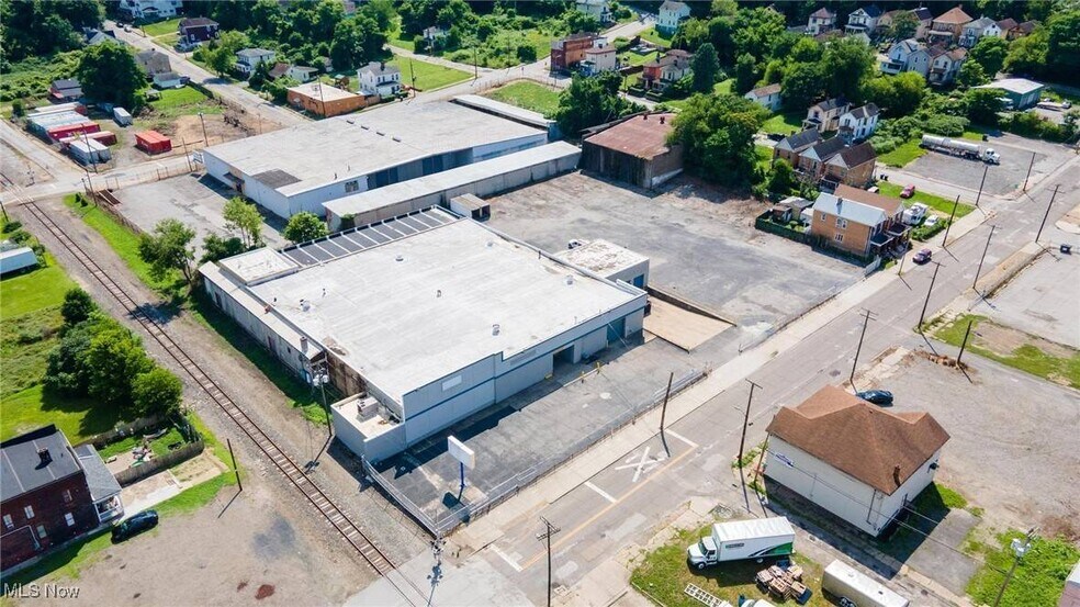 Primary Photo Of 620 South St, Steubenville Auto Dealership For Lease