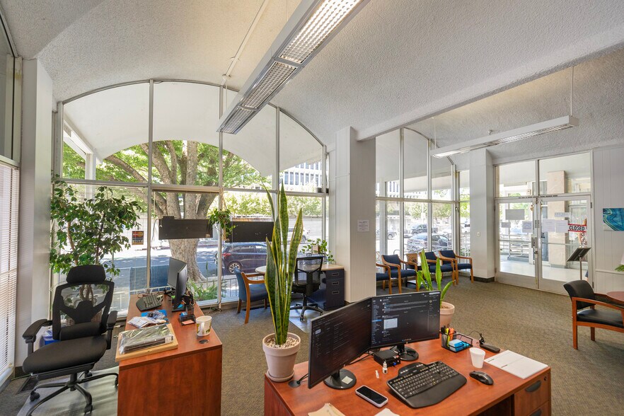 More Photos Of 901 H St, Sacramento Office For Lease