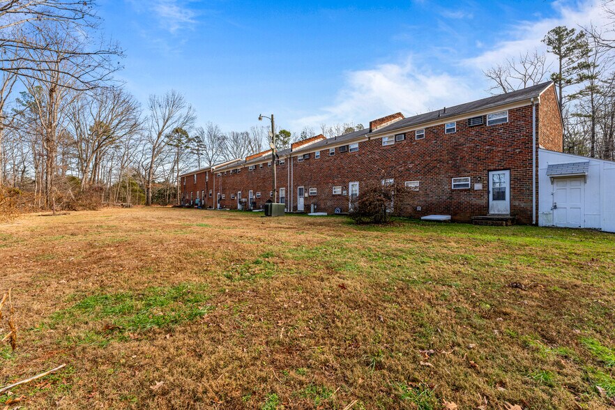 More Photos Of 3600 Old Buckingham Rd, Powhatan Apartments For Sale