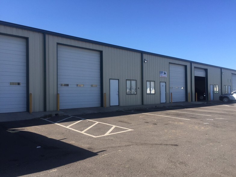 More Photos Of 8085 Oneida St, Commerce City Unknown For Lease