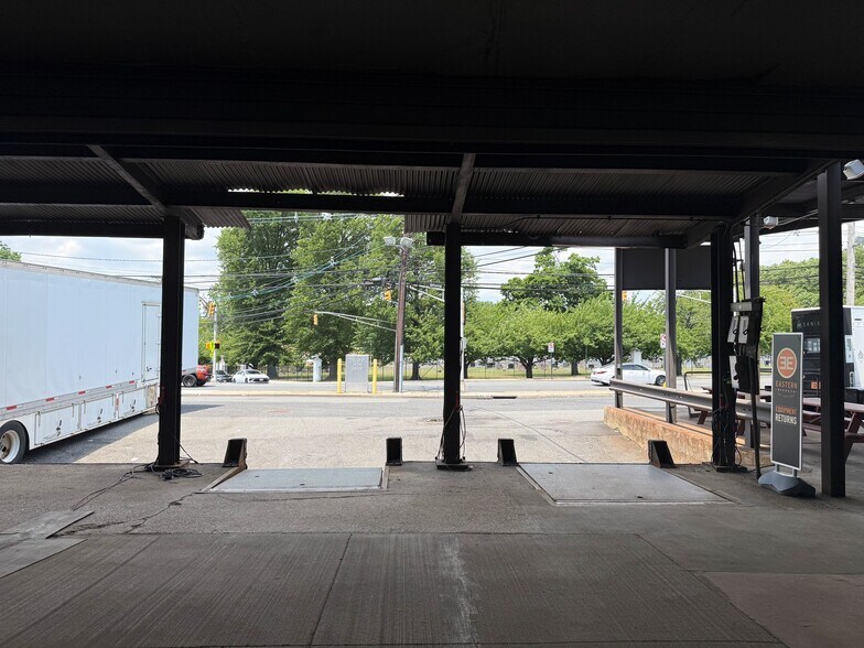 More Photos Of 150 S Main St, Wood-Ridge Manufacturing For Lease