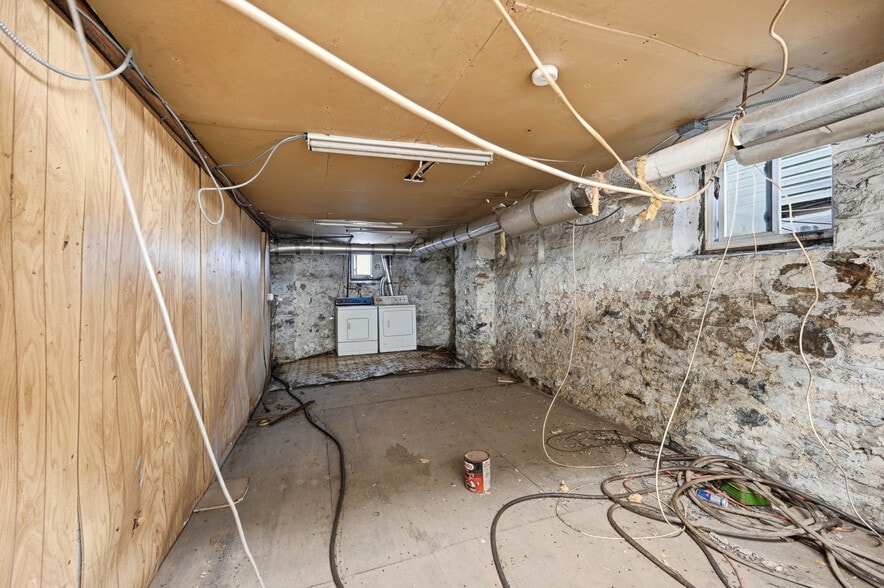 More Photos Of 12 Radford St, Yonkers Apartments For Sale