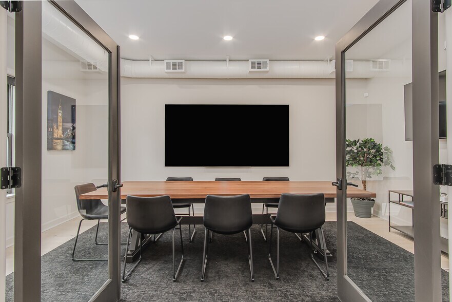 More Photos Of 129 W Patrick St, Frederick Office Residential For Lease