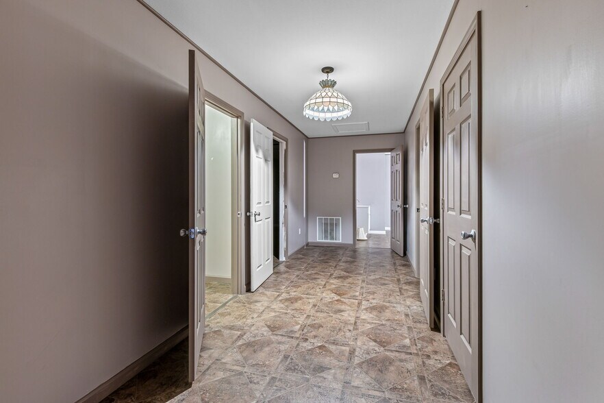 More Photos Of 47 N Allen St, Bonne Terre General Retail For Sale