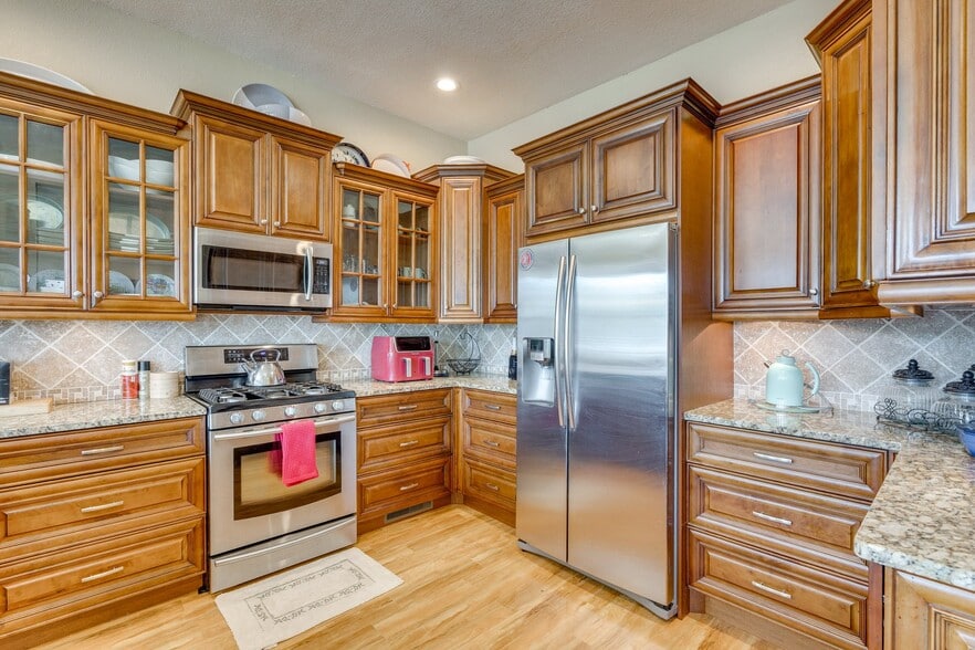 More Photos Of 87 Tennessee St, Murphy Storefront Retail Residential For Sale