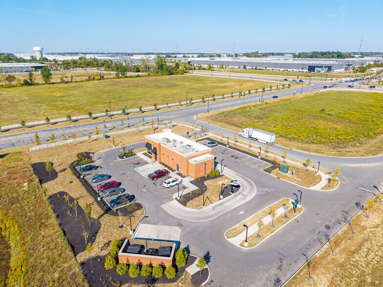 More Photos Of 8511 Smiths Mill Rd, New Albany Fast Food For Sale