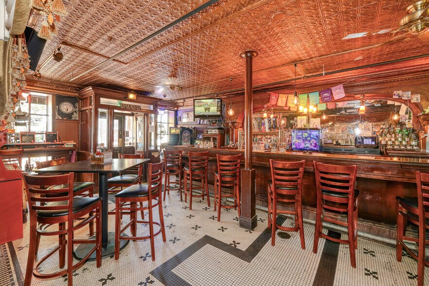 More Photos Of 10 N River St, Batavia Apartments For Sale