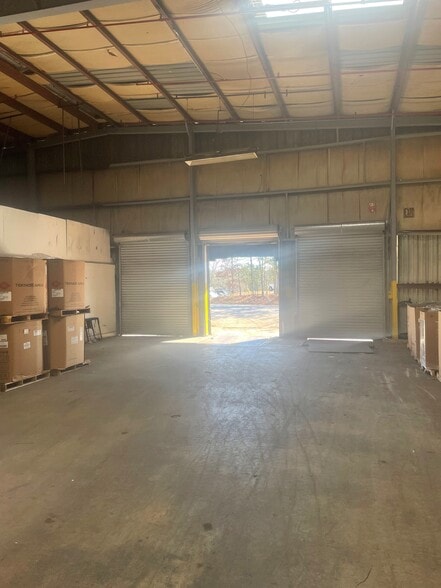 More Photos Of 102 Conners Rd, Villa Rica Warehouse For Sale