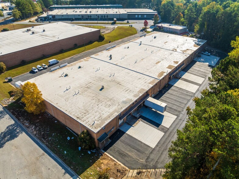 More Photos Of 1841-1859 Warren Pl, Norcross Warehouse For Lease