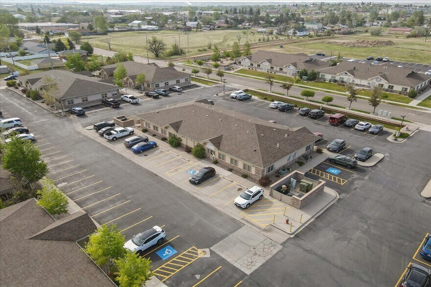 More Photos Of 4100-4140 Laramie St, Cheyenne Medical For Sale