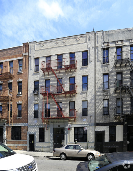 Primary Photo Of 2418 Beaumont Ave, Bronx Apartments For Sale