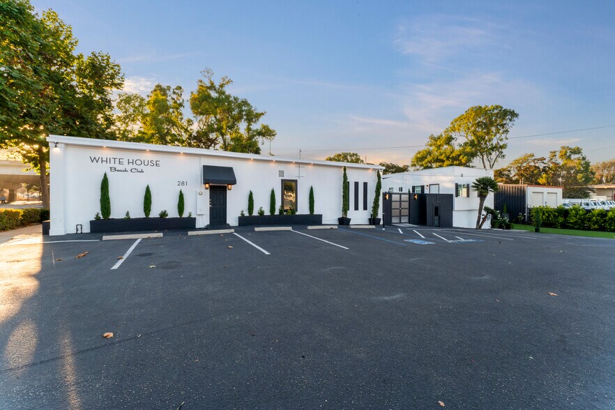 Primary Photo Of 281 W Main St, Ventura Storefront Retail Residential For Sale