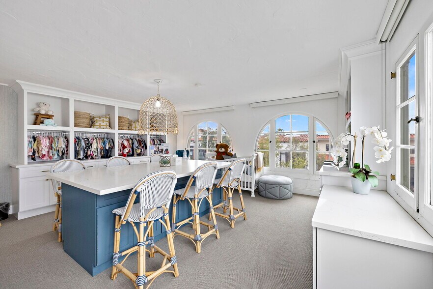 More Photos Of 415 N El Camino Real, San Clemente Office For Sale