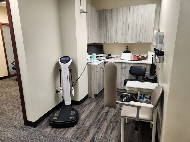 More Photos Of 3340 Sherman Ct, Eagan Medical For Sale