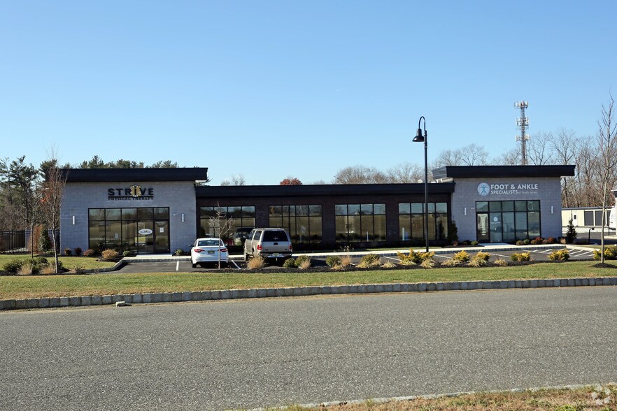 More Photos Of 3 Myers Dr, Mullica Hill Office For Lease