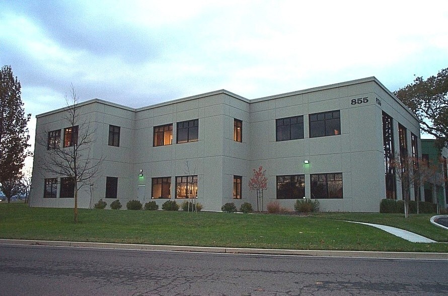 More Photos Of 855 Bordeaux Way, Napa Medical For Lease