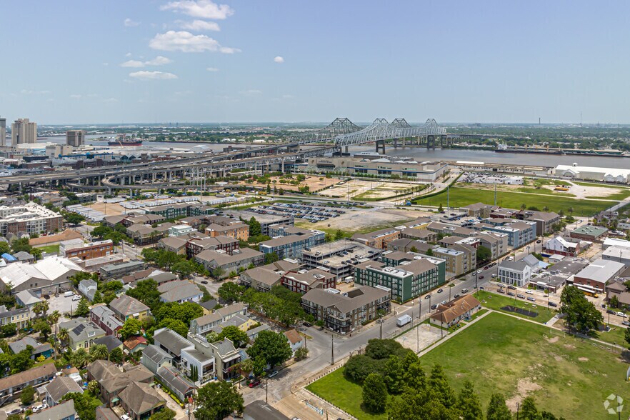 More Photos Of 1420 Annunciation St, New Orleans Apartments For Lease