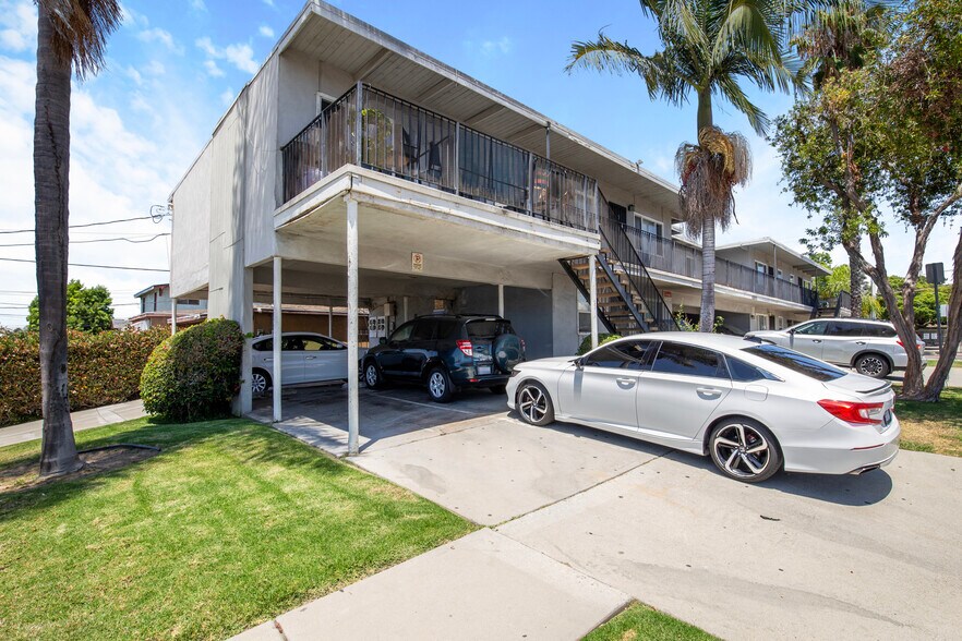More Photos Of 12003 Berendo Ave, Los Angeles Apartments For Sale