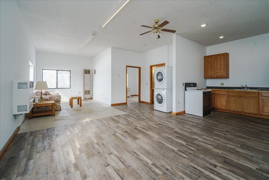 More Photos Of 12446 190th St, Milaca Flex For Sale